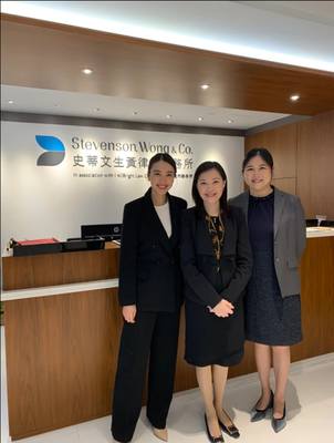 近況曝光朱千雪真的當(dāng)上大律師了!曾經(jīng)紅極一時(shí)TVB花旦,淡出熒幕后成為真正的專(zhuān)業(yè)人士!